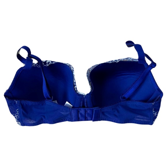 Victoria’s Secret metallic crystal Dream Angels lined Demi bra NWT - Picture 2 of 9